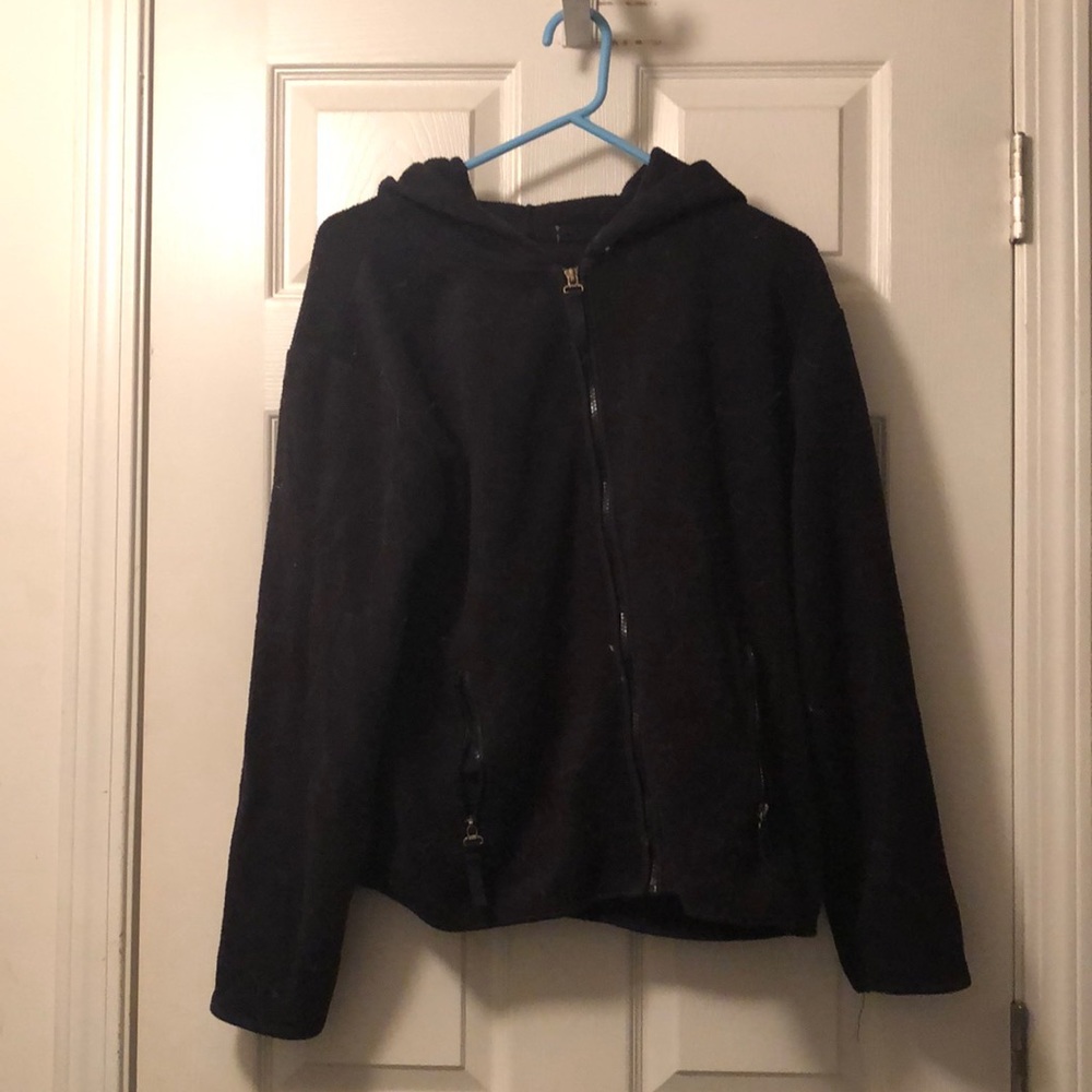 Black fleece jacket